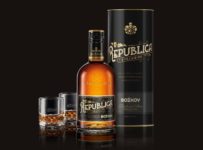 Soutěžte o 3 lahve třtinového rumu Božkov Republica Exclusive od Stocku