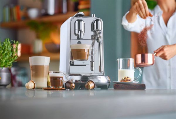 Soutěž o kávovar Nespresso Creatista Plus v hodnotě 15 990 Kč
