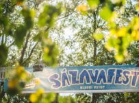 https://dokonalazena.cz/clanek-64547-Bleskova-soutez-o-vstupenky-na-SAZAVA-fest-2019.html