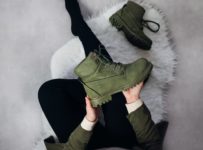 Soutěž o stylové farmářky BORNE khaki