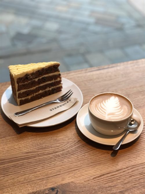 Soutěž o konzumční kartu do kaváren Starbucks