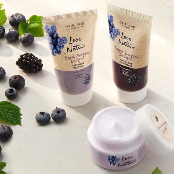 Soutěž o pečující sadu kosmetiky Oriflame Dark Berries Delight